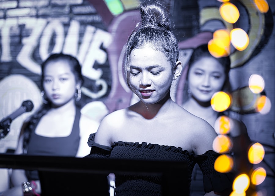 Photo live acts and performance art